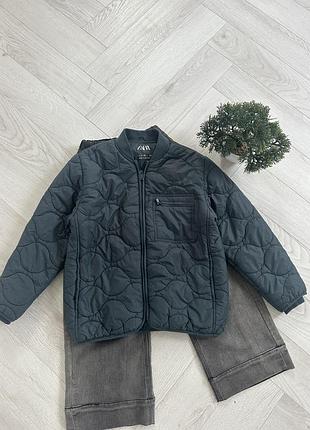 Стьогана куртка zara