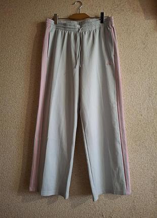 Штани adidas wide leg pant
