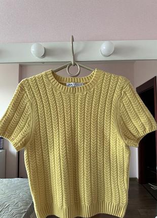 Шерстяний фірмовий светр zara
