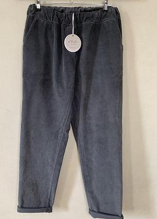 Брюки вельвет  італія m/xl