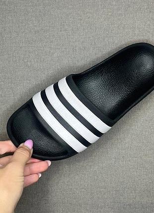 Шльопанці adidas 34 р