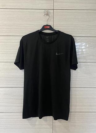 Безшовна чоловіча спортивна футболка nike m nk df seamless ss top (dm5509-010) — розмір l