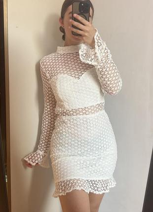 Біла мереживна мінісукня i saw it first m
