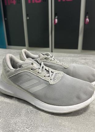 Жіночі кросівки для бігу adidas coreracer