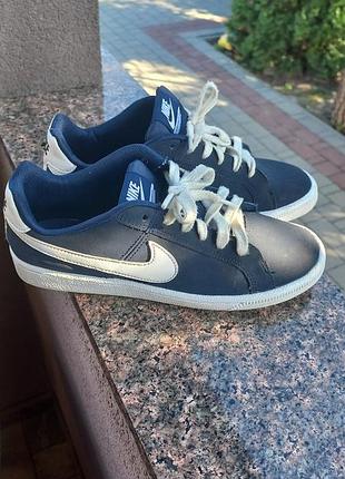 Кеди для хлопчика nike , розмір 36.5