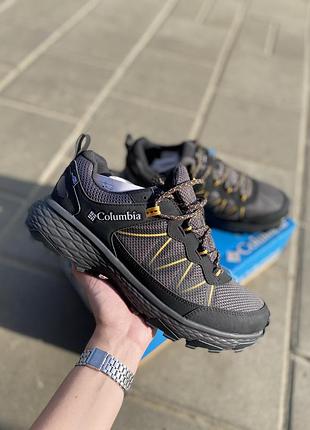 Чоловічі трекінгові кросівки columbia peakfreak rush outdry сірі зручні на шнурівці колумбія