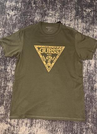 Футболка guess