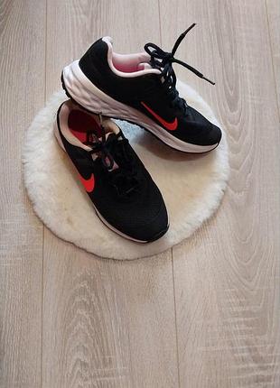 Кросівки nike