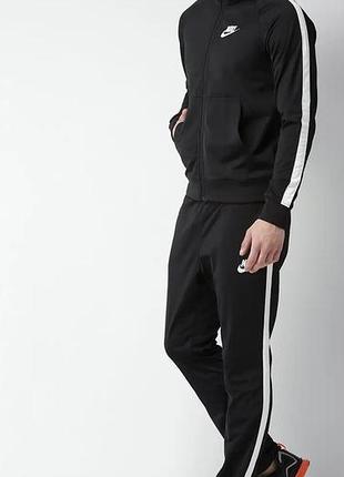 Спортивный костюм nike (черный с белыми лампасами)