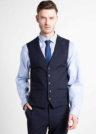 Нова жилетка next tailoring