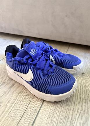 Оригінальні кросівки nike