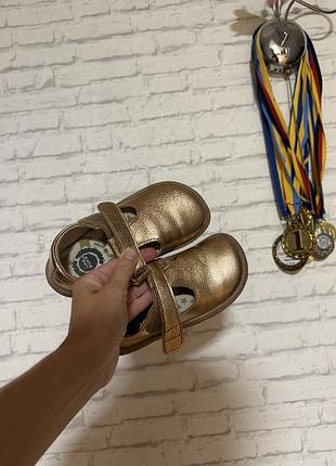 Золоті туфлі barefoot 4