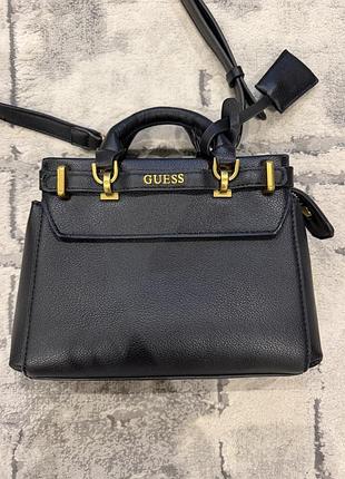 Сумочка бренду guess