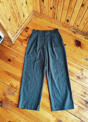 Жіночі прямі штани uniqlo pleated wide pants розмір m l темно-сірі меланж