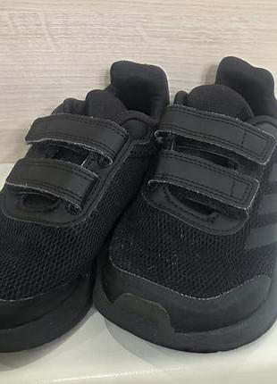 Кроссовки adidas размер 29