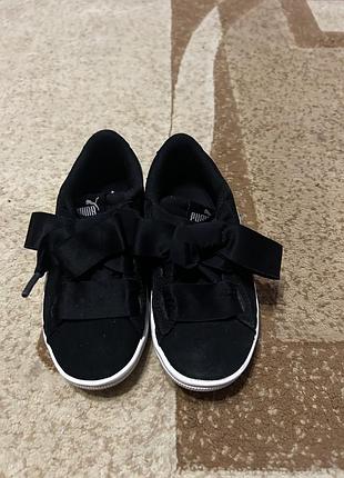 Кросівки puma для дівчинки