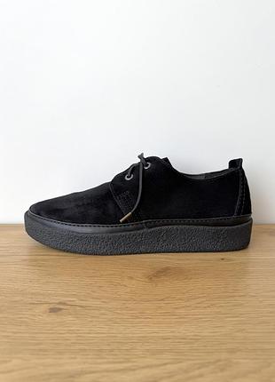 Чорні замшеві черевики супер комфортні clarks clarkwood low 44-28.5 см