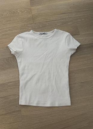 Базовий білий топ bershka