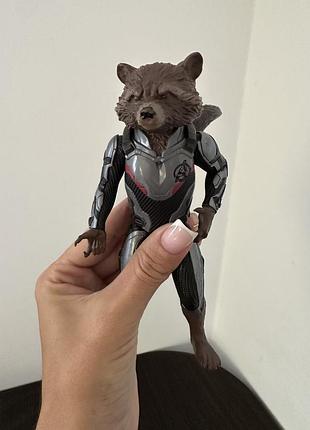 Ігрова фігурка єнота ракети (rocket raccoon) із серії avengers titan hero series