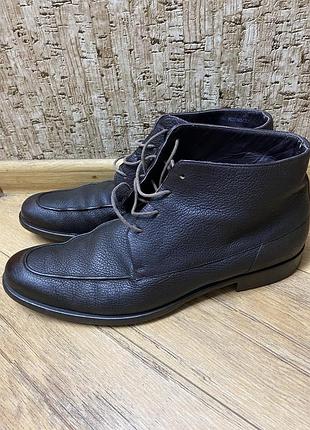 Ботинки чукка (дезерты) от бренда bally