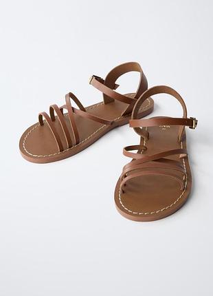 Сандалі босоніжки zara розмір 39 (25 см )