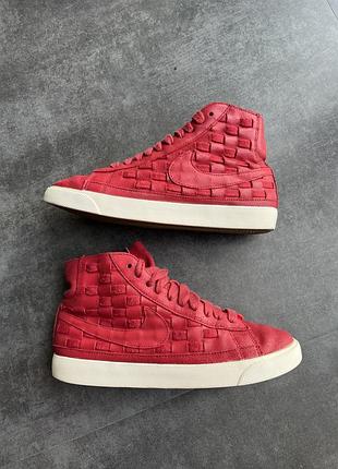 Кросівки жіночі nike blazer mid woven