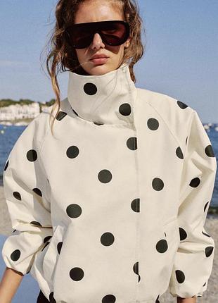 Куртка бомбер у горошок zara s