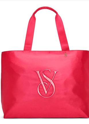 Женская сумка-шоппер victoria’s secret monogram logo tote bag.