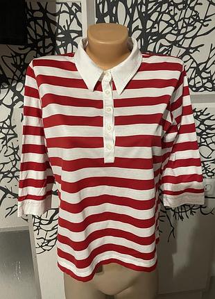 Жіноче поло у смужку