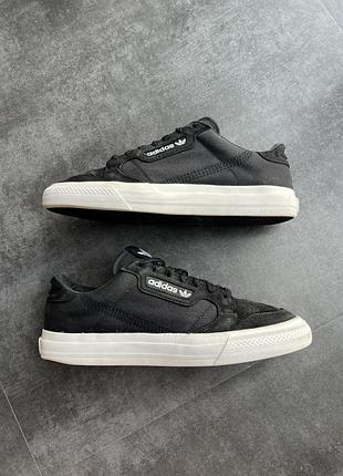 Кросівки чоловічі adidas continental vulc