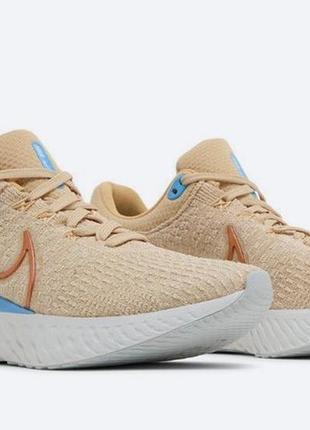 Nike. женские кроссовки nike react infinity run flyknit.