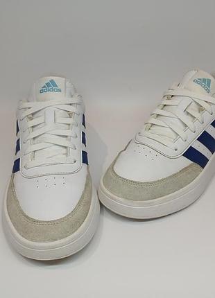 Кроссовки- adidas