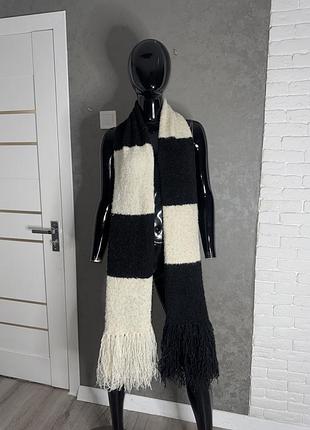 Шарф букле з бахромою h&m 165 на 25
