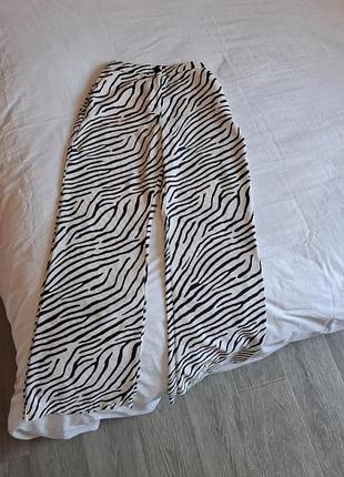 Жіночі брюки штани з анімалістичним принтом h&m