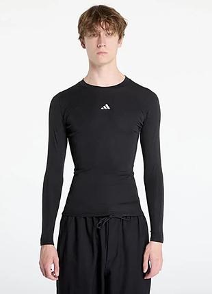 Класна спортивна кофта лонгслив рашгард adidas оригінал р.140