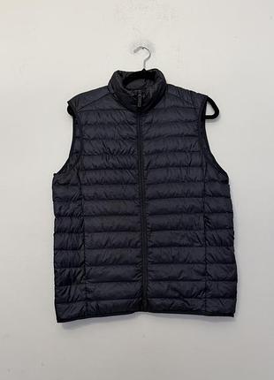 Uniqlo жилетка