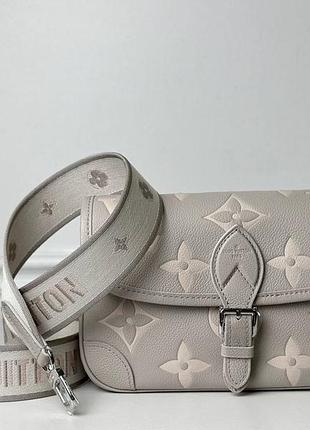 Сумка lv сіро молочна дуже гарна new