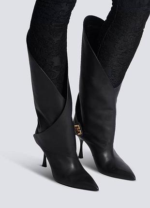 Черевики чорні довгі асиметричні сапоги balmain 38 39 40