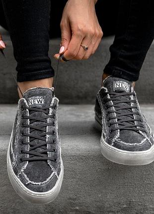 Кеди з ефектом потертості від американського екологічного бренду nothing new kicks canvas sneaker