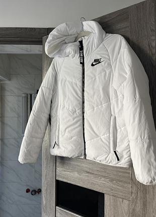 Курточка nike sоригінал