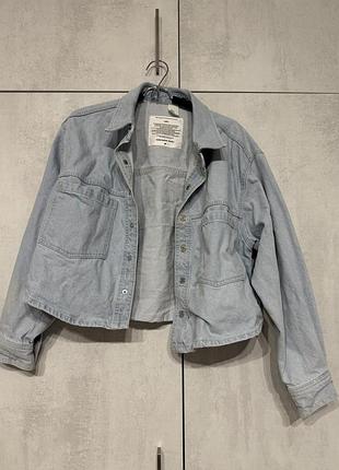 Джинсова куртка h&m (світло-блакитна, оверсайз)