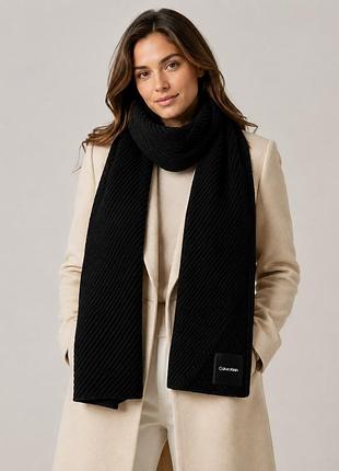 Жіночий шарф calvin klein acrylic sжіночий шарф calvin klein чорний, акрил, універсальний, one size (a4ks1carf білий універсальний