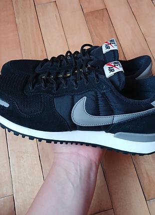 Шкіряні, замшеві кросівки nike internationalist