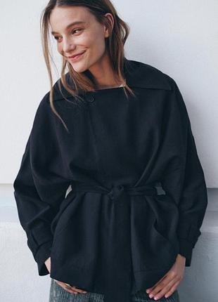Коротний тренч від zara