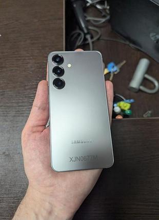 Samsung s25 12/128 5