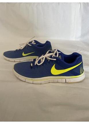 Кроссовки nike 44/28.