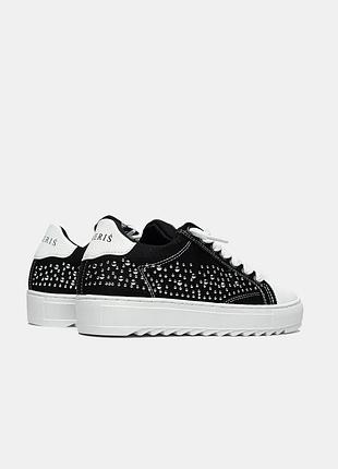 Numer. studded black📦 39 3