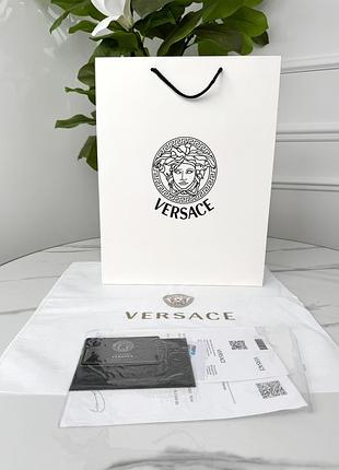 Фирменная упаковка versace , упаковка на подарок. подарочная брендовая упаковка версаче