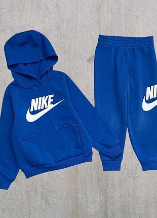 Оригінальний костюм nike на 4/5 років