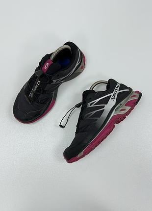 Вінтажні кросівки salomon w xt wings 3 trail vintage shoes black/purple
